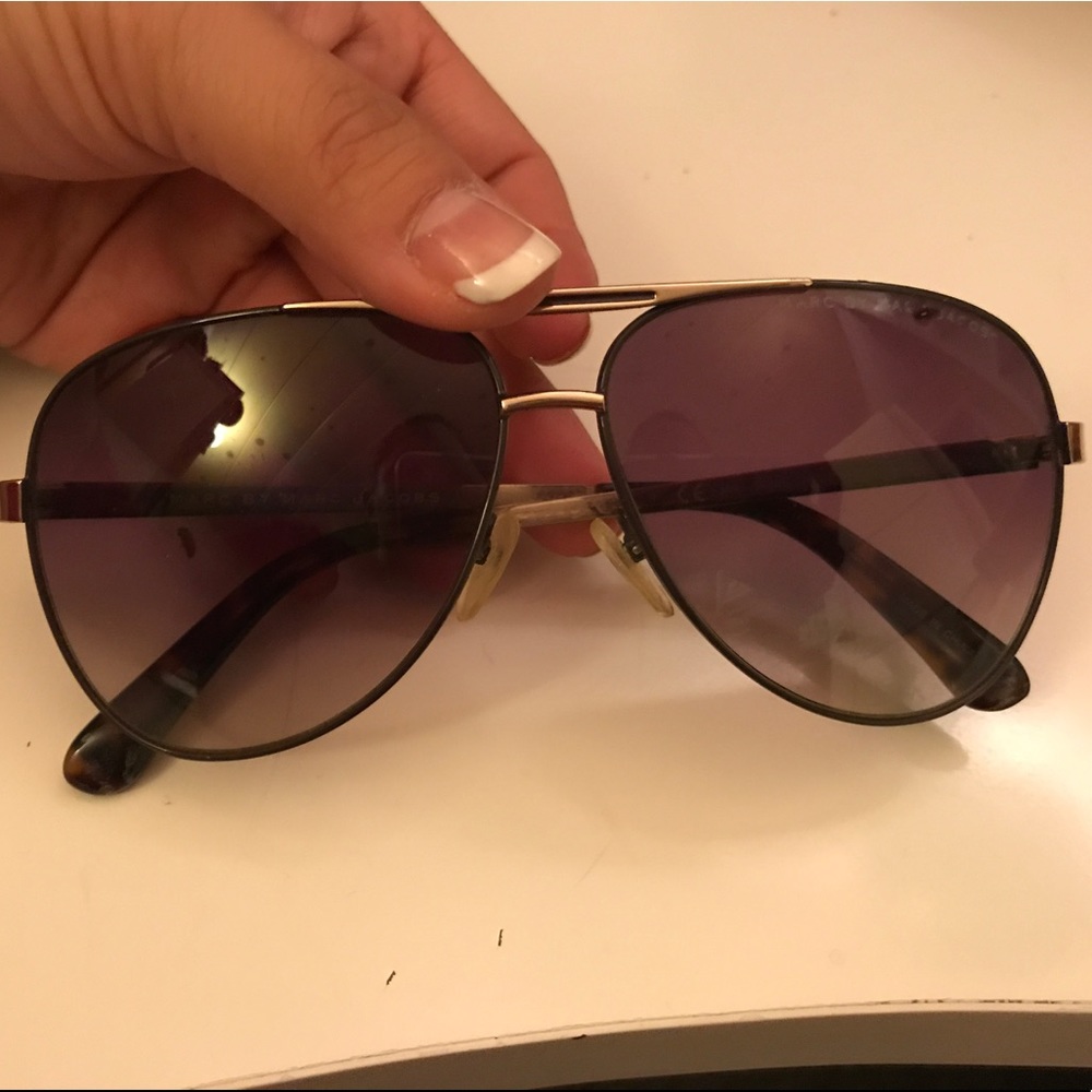 Authentic Marc Jacobs Aviators