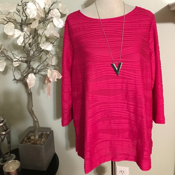 ALLYSON DALEY Tops - ALLYSON DALEY PLUS SIZE TOP