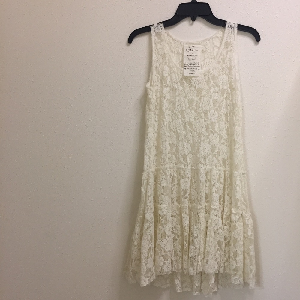 Lace Outer Layer - image 1