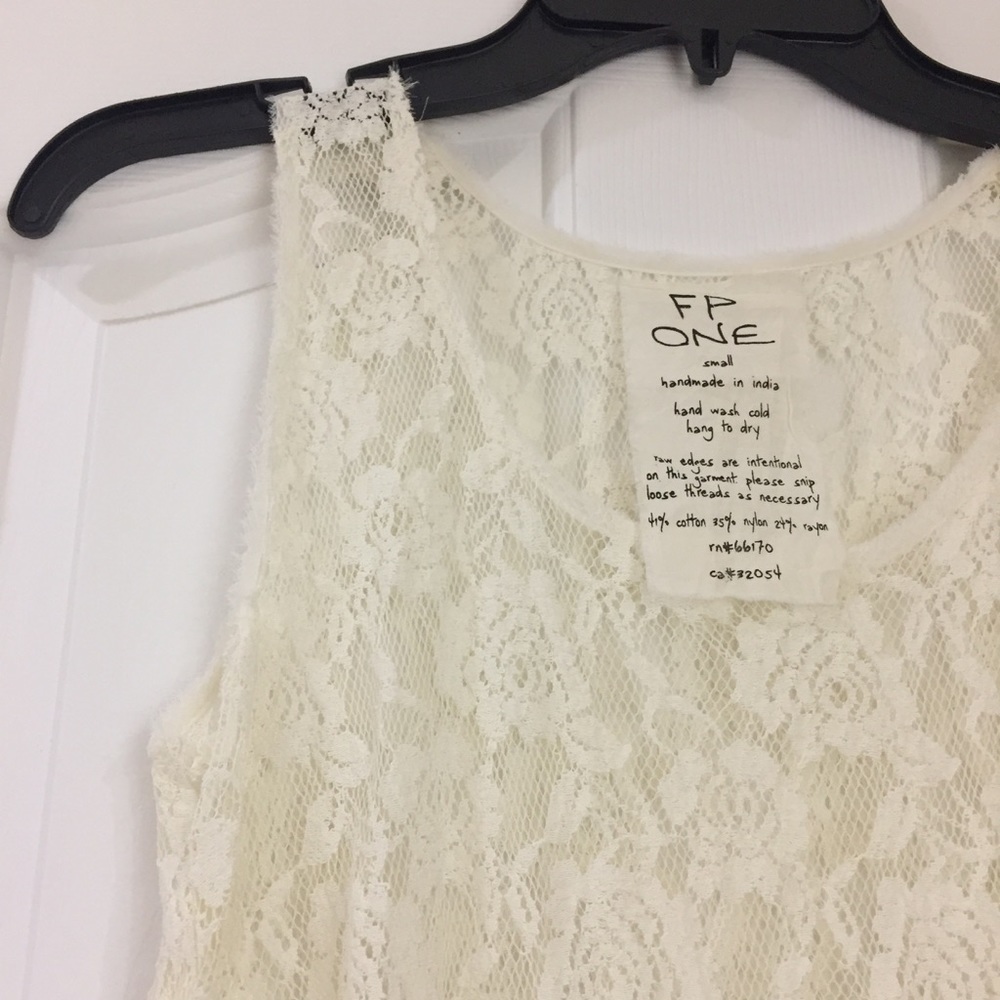 Lace Outer Layer - image 3