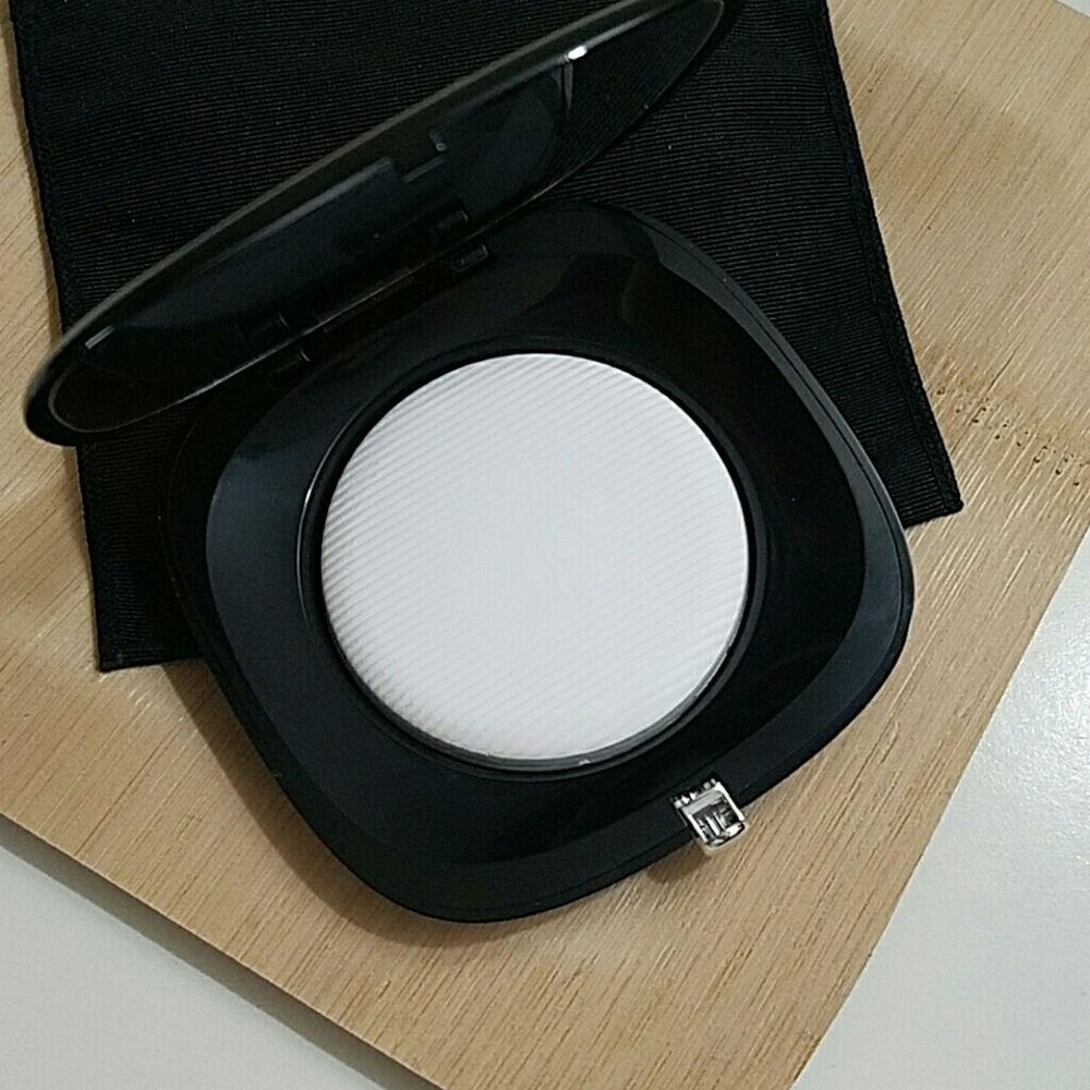 Marc Jacobs Perfection Powder