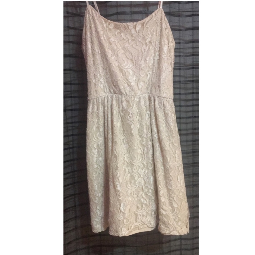 White lace dress
