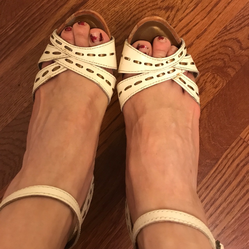 White leather  and wooden heels