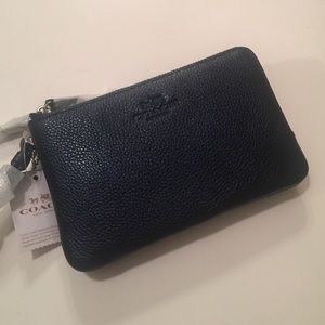 Coach Wristlet Pebble Leather Metallic Midnight