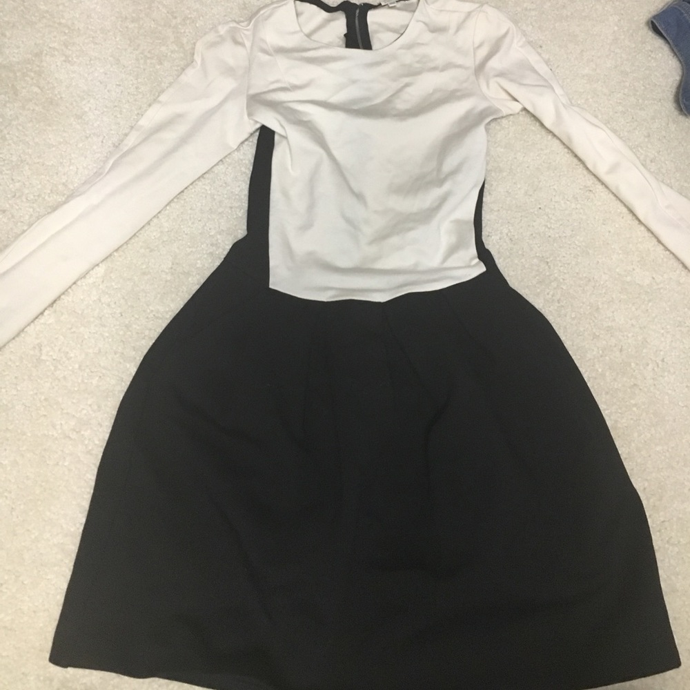 Wilfred black and off white color block dress