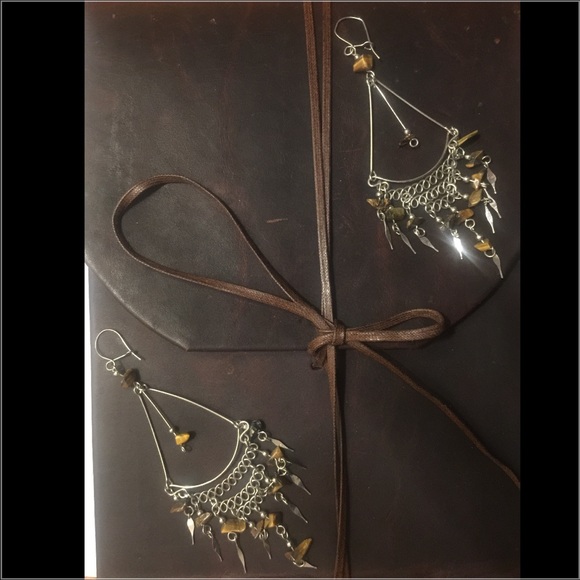 Beautiful Tigers Eye Earrings - Picture 2 of 3