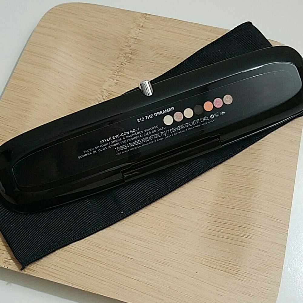 Marc Jacobs Style Eye-con No. 7