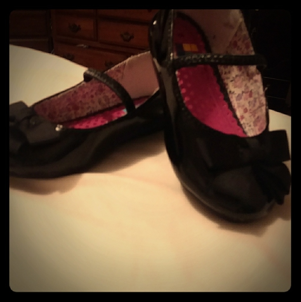 Toddler girl size 10 sandals