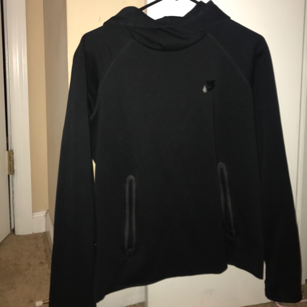 Black nike hoodie