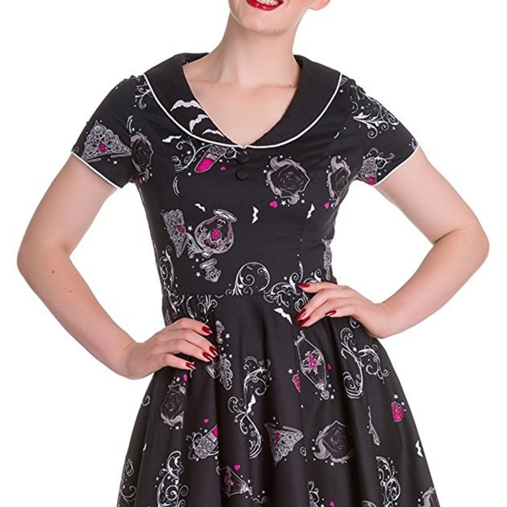 DESPERATELY ISO HELL BUNNY KALONICE DINER DRESS!!!