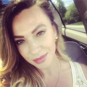 Meet your Posher, Becky