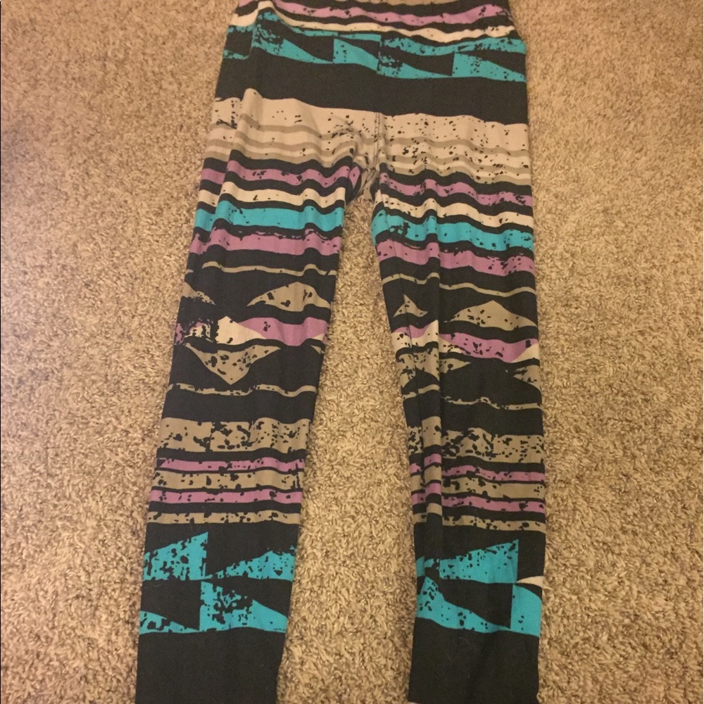 LuLaRoe Rare Striped Leggings OS