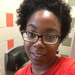 Meet your Posher, Sade
