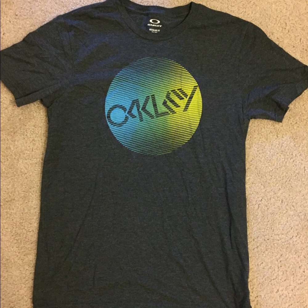 Oakley men's t shirt