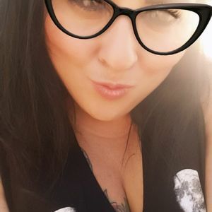 Meet your Posher, Regina