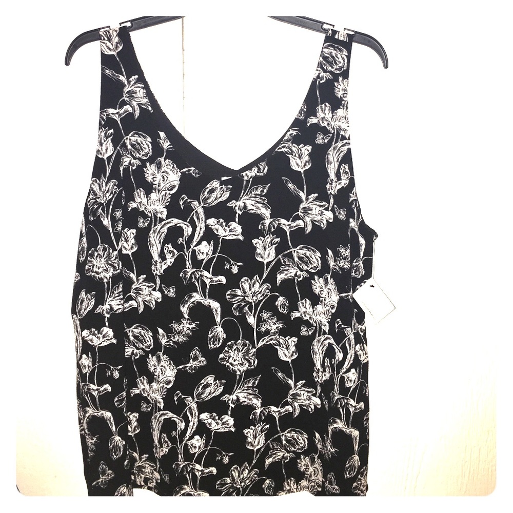 Sleeveless top