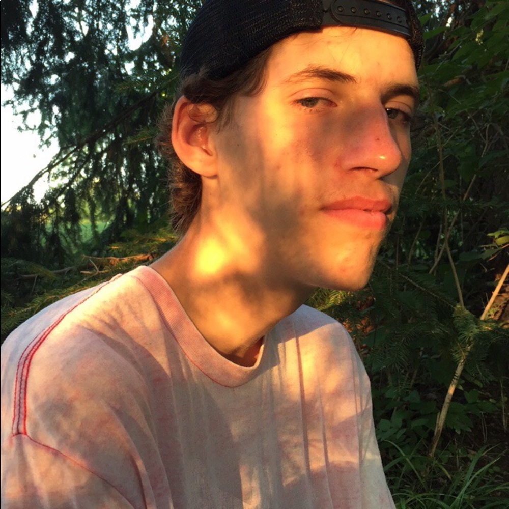 Meet your Posher, Diego