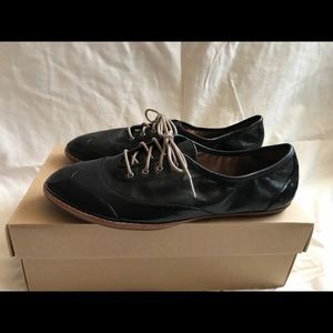 Cole Haan Kody Oxford shoes in black leather