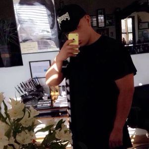 Meet your Posher, Cameron