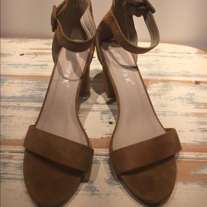 Allegra K Tan Clunky Heeled Sandal