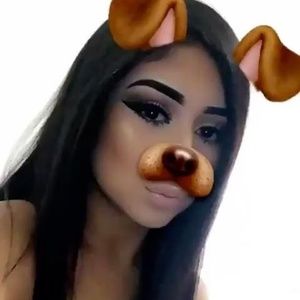 Meet your Posher, Zoéy