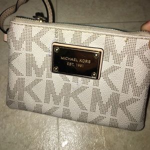 michael kors wallet