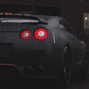 Meet your Posher, Efren