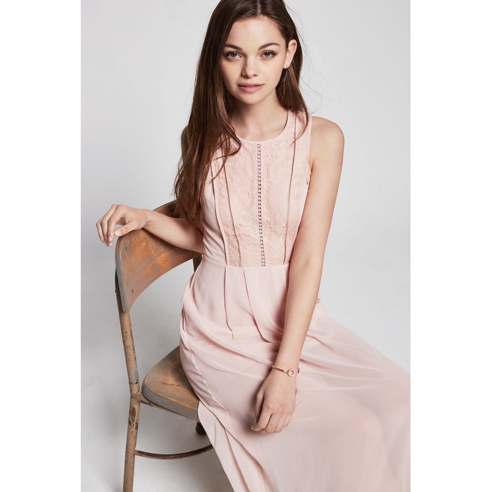 NWT BCBGen Chiffon Lace Maxi Gown
