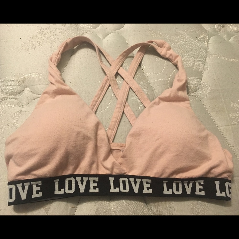 LOVE sports bra Ⓜ️