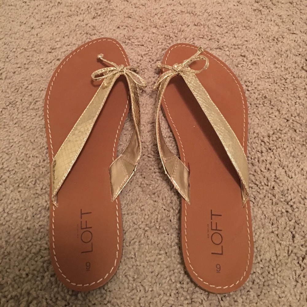 Gold thong sandal by Ann Taylor loft
