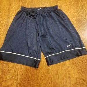 Boys Nike shorts size XL