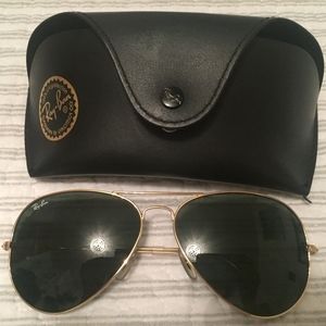 Ray Ban Large Metal RB3025 Gold Aviator Sunglasses