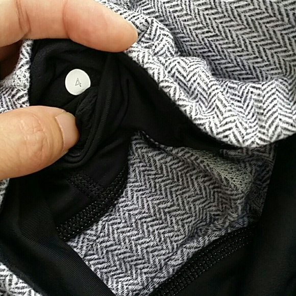 Lululemon Turn Around Tight Ghost Herringbone - Picture 8 of 8