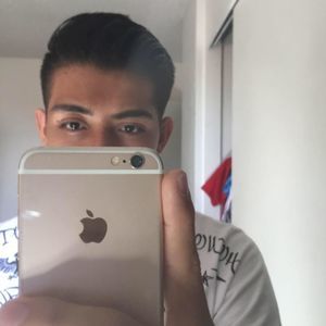 Meet your Posher, José