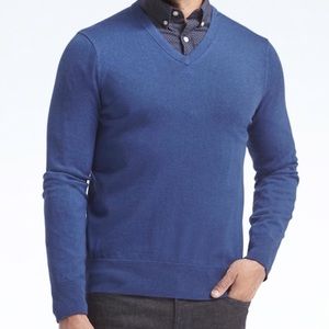 Banana Republic Silk Cotton Cashmere Vee Sweater