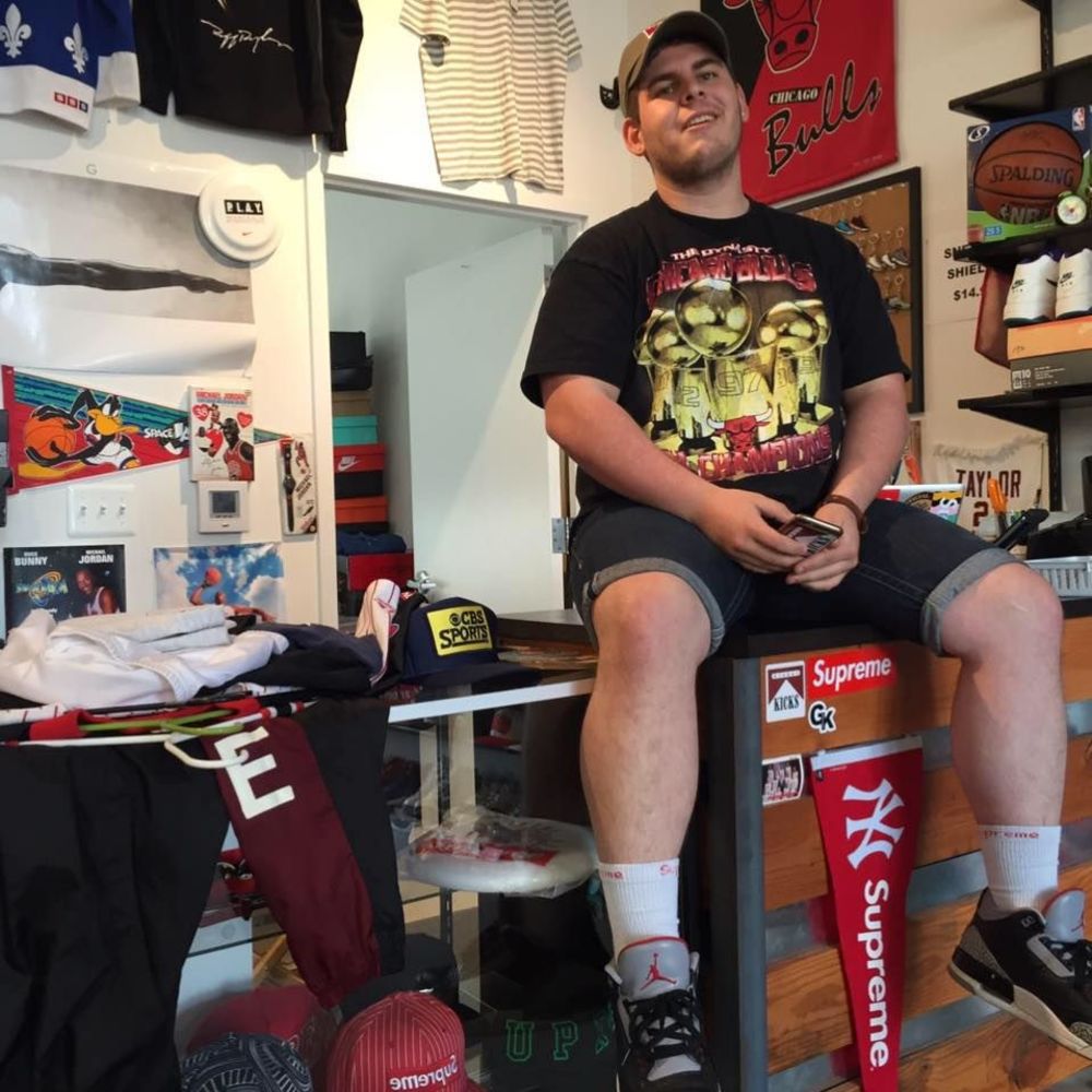 Meet your Posher, Nicholas