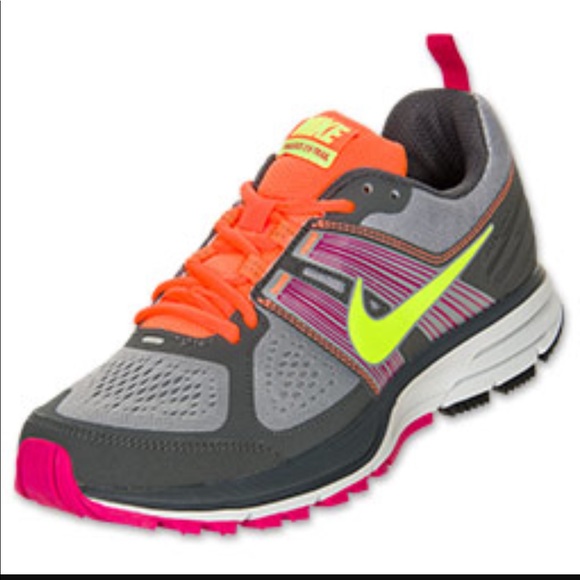 Nike Shoes - Nike Women's Trail Pegasus