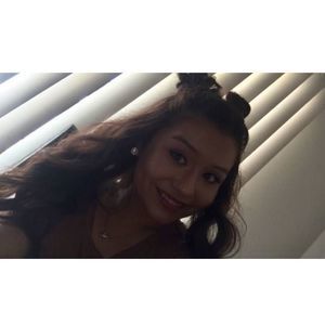 Meet your Posher, Brenda