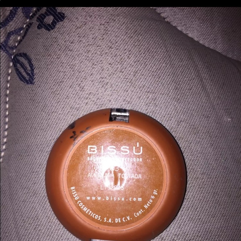 bronzer - Picture 2 of 2