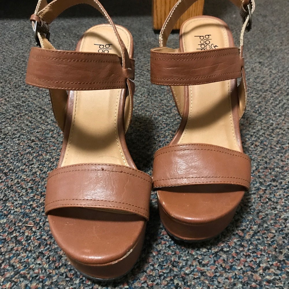 Brown Wedges