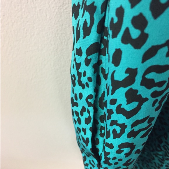 Dress/Shushaunna like new - Picture 3 of 7