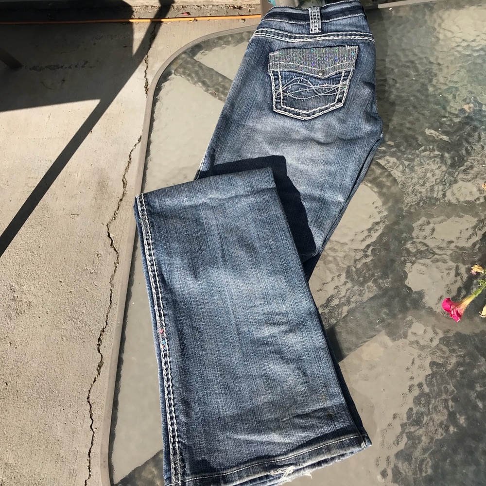 Cowgirl Tuff size 25 Boot cut jeans