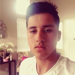 Meet your Posher, Carlos