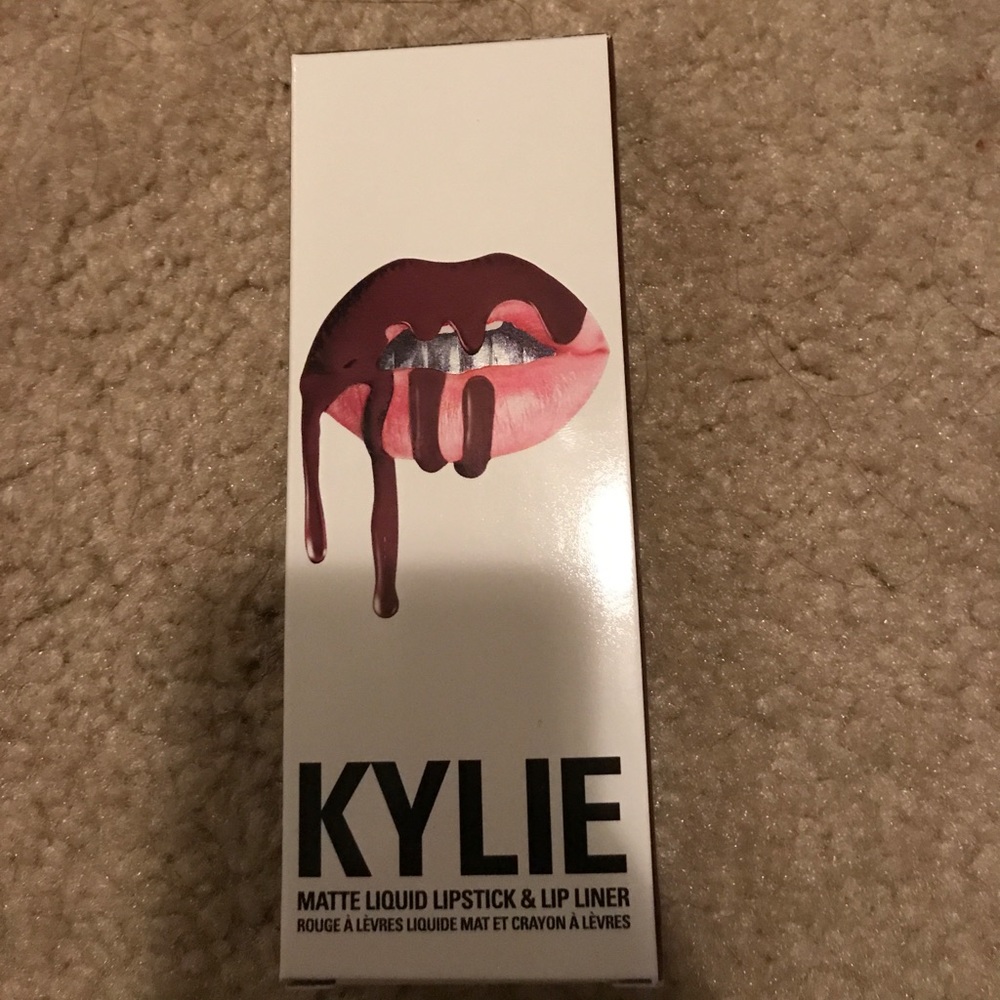 Kylie Love Bite Lipstick