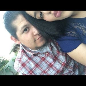 Meet your Posher, Perla