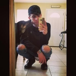 Meet your Posher, Chris