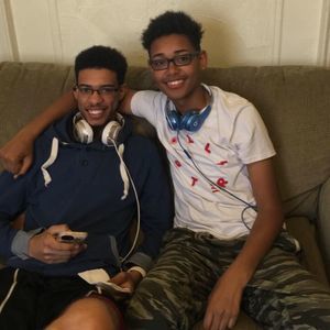 Meet your Posher, Robin