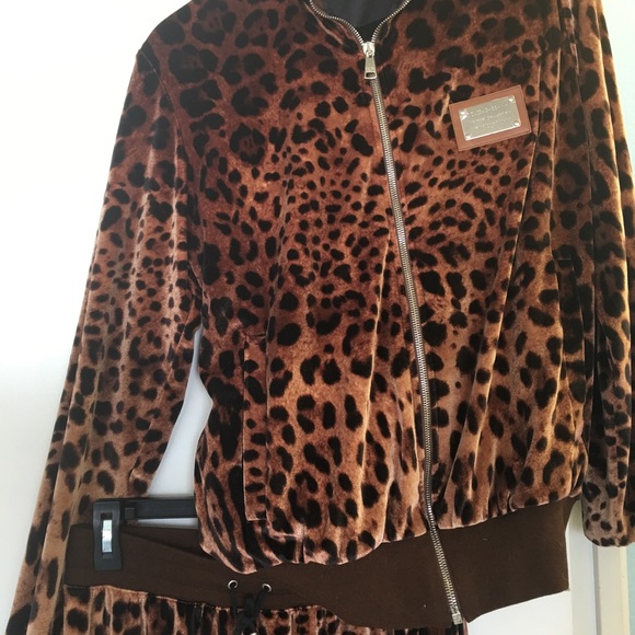 DOLCE & GABBANA COLLECTION-LEOPARD Designer 2 pc - Picture 2 of 6