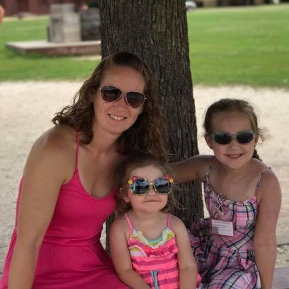 Meet your Posher, Jennifer