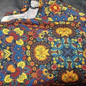 2/$20 Mix & Match Lularoe L Classic T